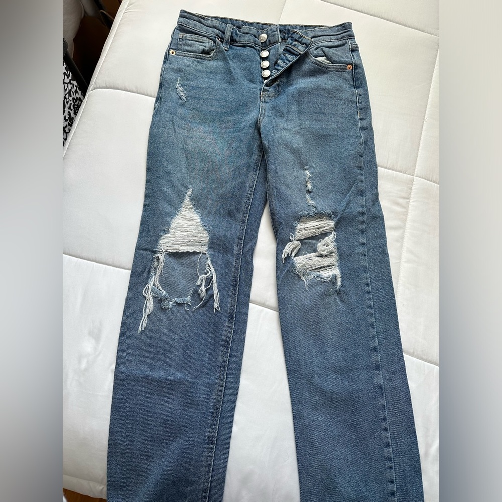 Wild Fable Straight Leg Jeans / Distressed